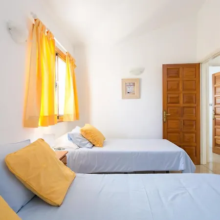 Casa Amarilla Sunny With Heated Pool * 圣米格尔德阿沃纳