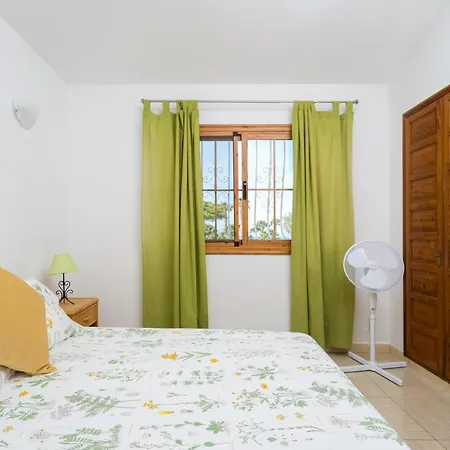 Casa Amarilla Sunny With Heated Pool * 圣米格尔德阿沃纳