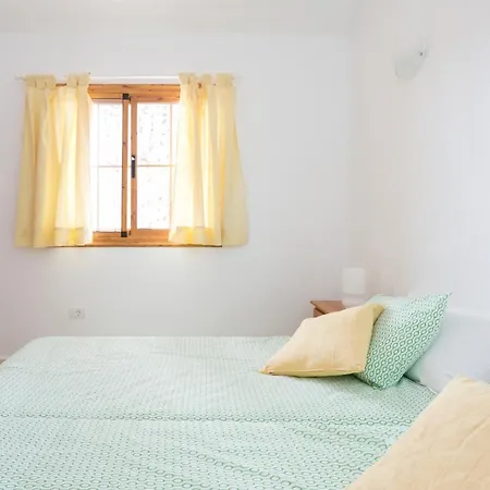 Casa Amarilla Sunny With Heated Pool * 圣米格尔德阿沃纳