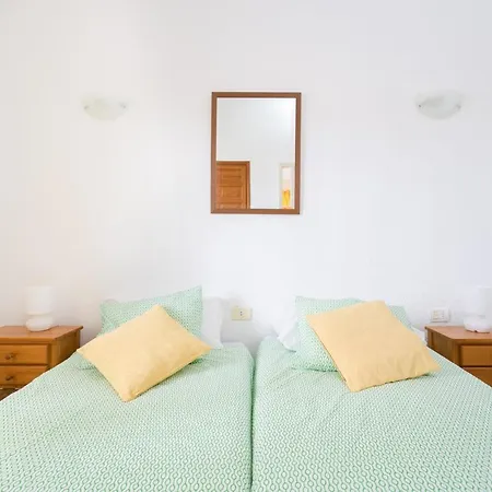 Casa Amarilla Sunny With Heated Pool Villa