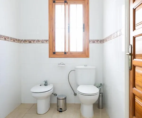 Casa Amarilla Sunny With Heated Pool